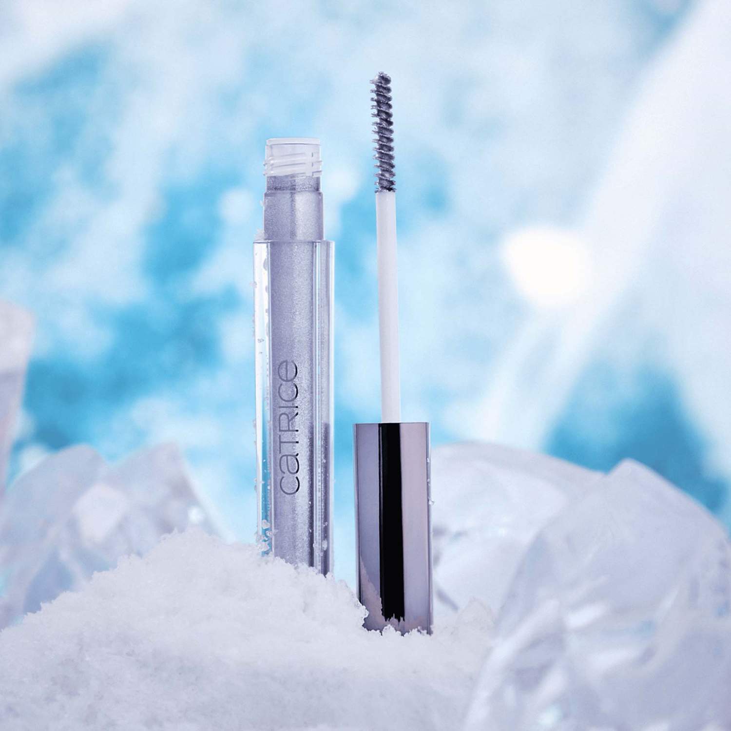 ARCTIC ILLUSION Glitter Brow Styler