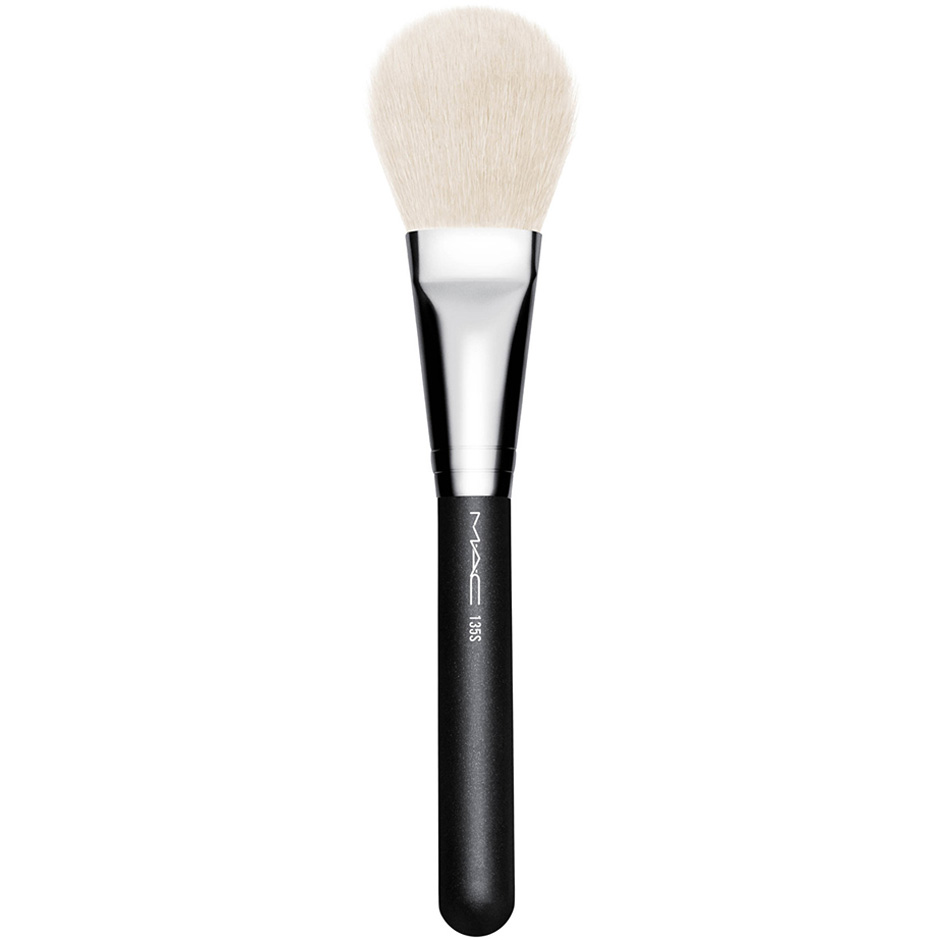 MAC Cosmetics 135S Large Flat Powder Brush